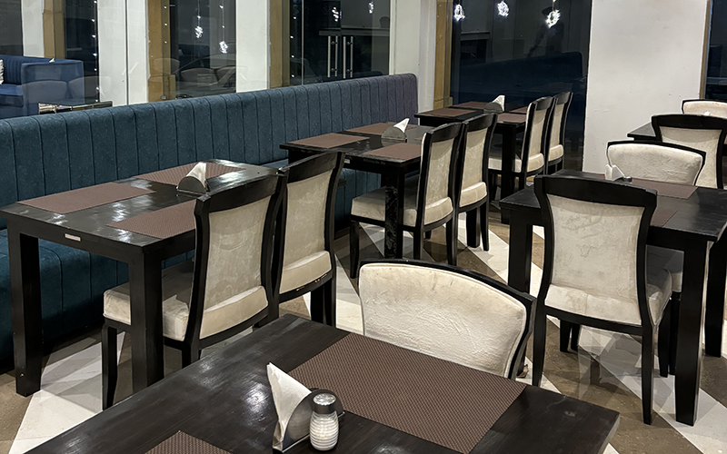 restaurant image