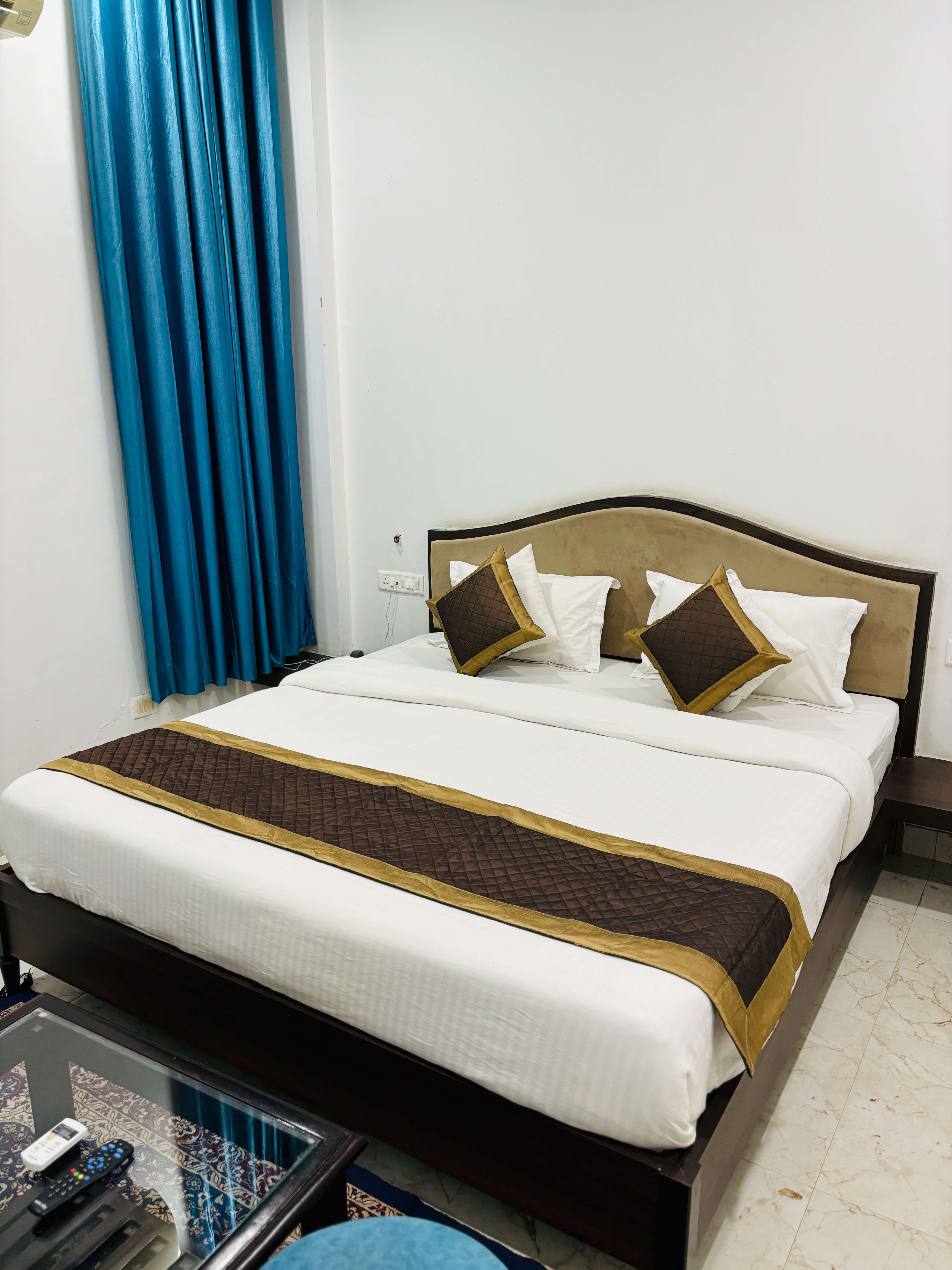 standard room image